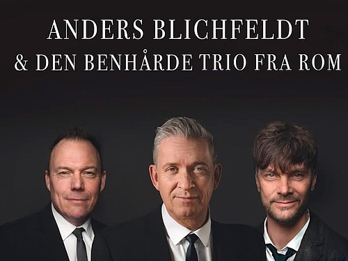 Anders Blichfeldt & "den benhårde trio fra Rom" på Hotel Pejsegården