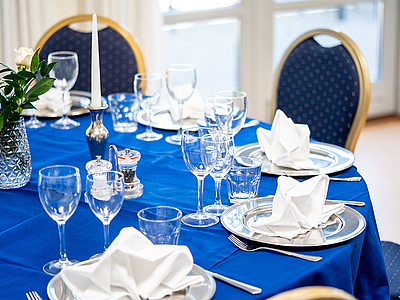 Dækket bord på Hotel Søparken til Inspirationsdag - Åbent Hus i Aabybro